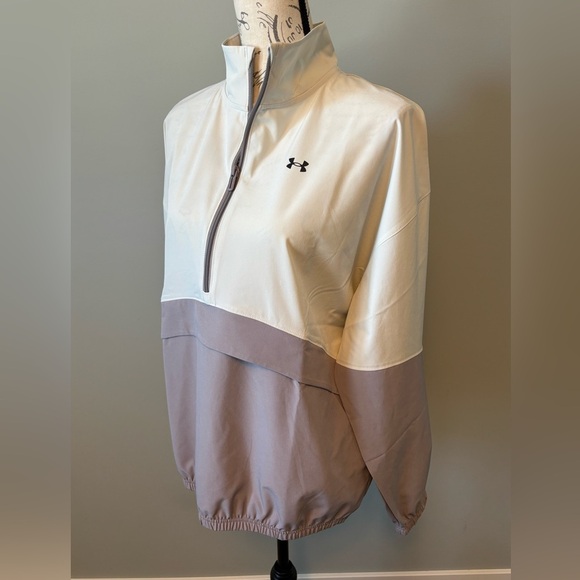Under Armour Women’s Sport Anorak Windbreaker, Oversized. Women’s XS - Picture 4 of 9